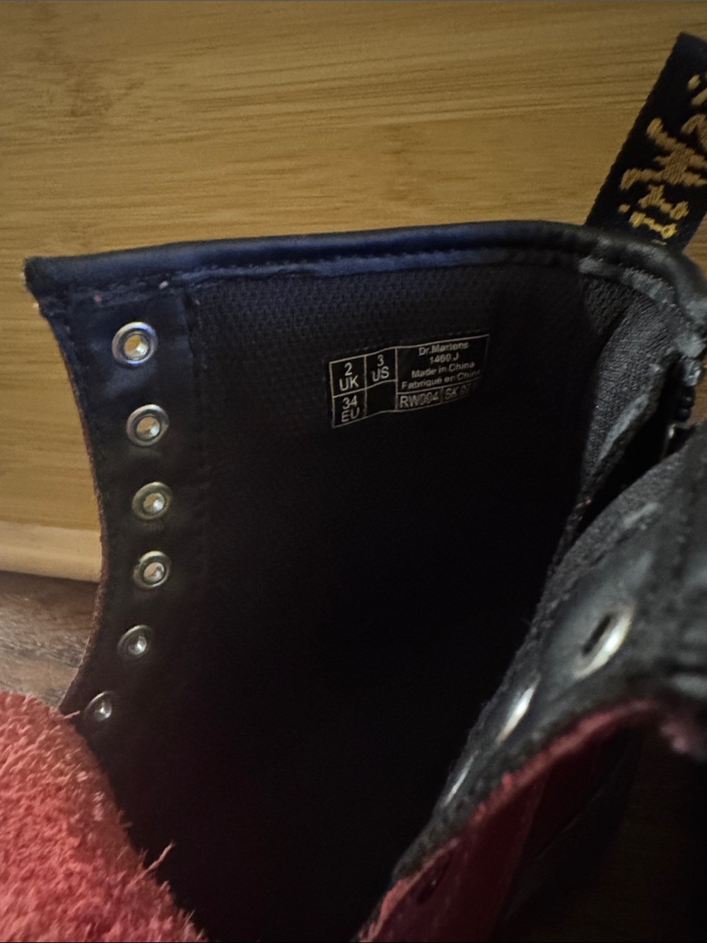 Burgundy Dr. Martens Junior - Picture 4 of 7
